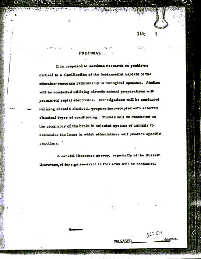 MKUltra 解密檔案的其中一頁:一份研究提案,計畫在動物腦中植入「永久性隔膜電極」、繪製「大腦的地理」,並特別交代要蒐集俄國方面的相關文獻。(圖片:CIA/Wikimedia Commons,公有領域)